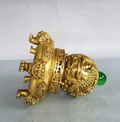 China brass Geomantic omen recruit wealth lion crafts statue