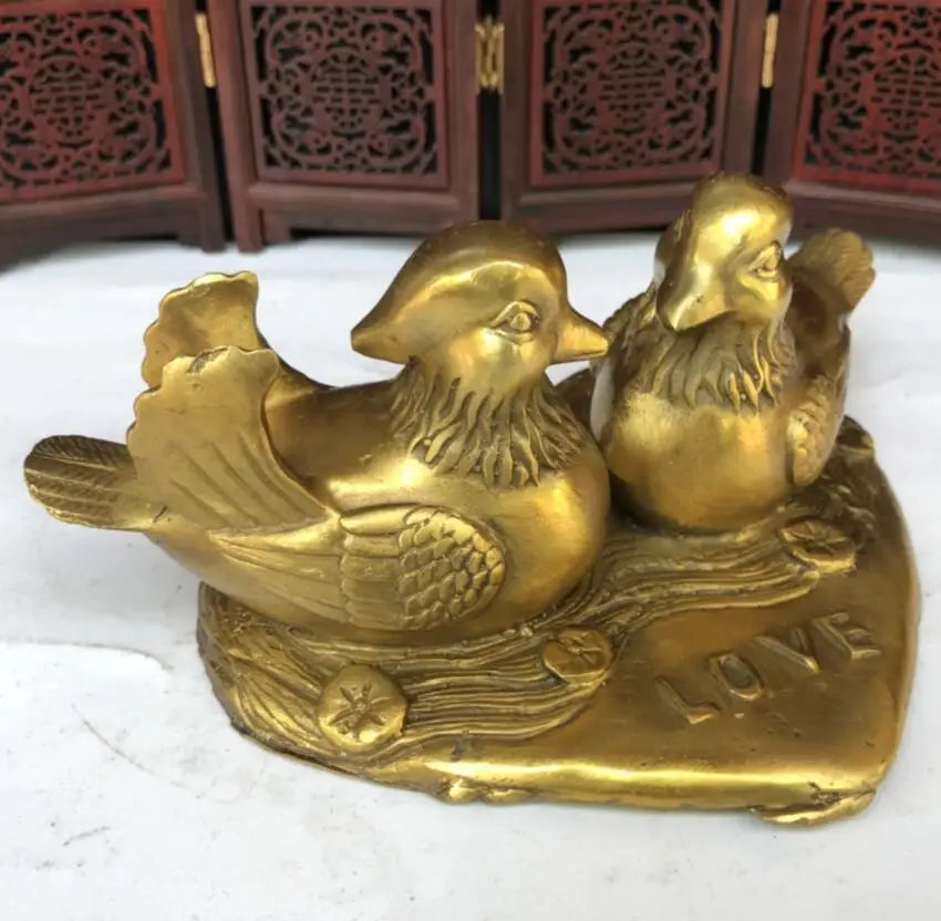China brass Heart shape Mandarin duck crafts statue
