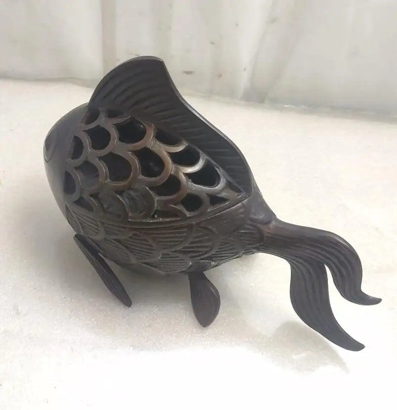 China brass Hollow out goldfish Incense burner crafts statue
