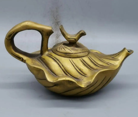 China brass Leaves shape teapot crafts statue