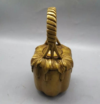 China brass Loofah shape teapot crafts statue