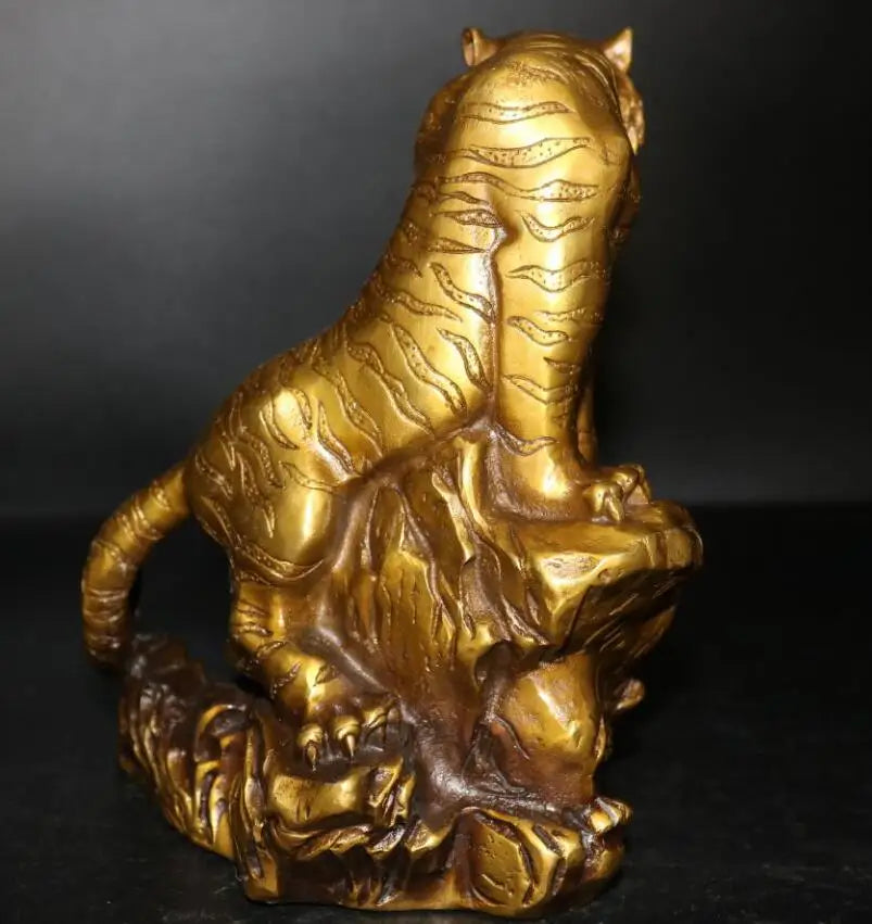 China brass Uphill tiger crafts statue
