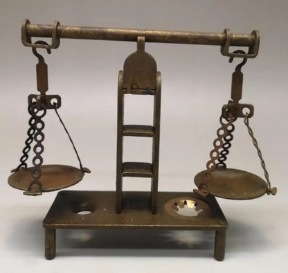 China brass archaize Balance scales crafts statue