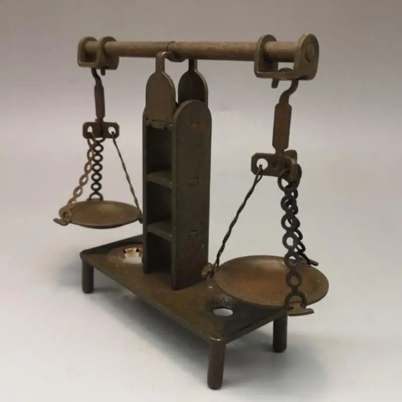 China brass archaize Balance scales crafts statue