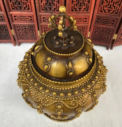 China brass archaize Eight Treasure Jar crafts statue