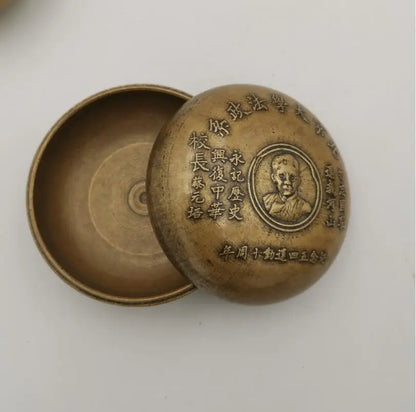 China brass archaize celebrity ink box crafts statue