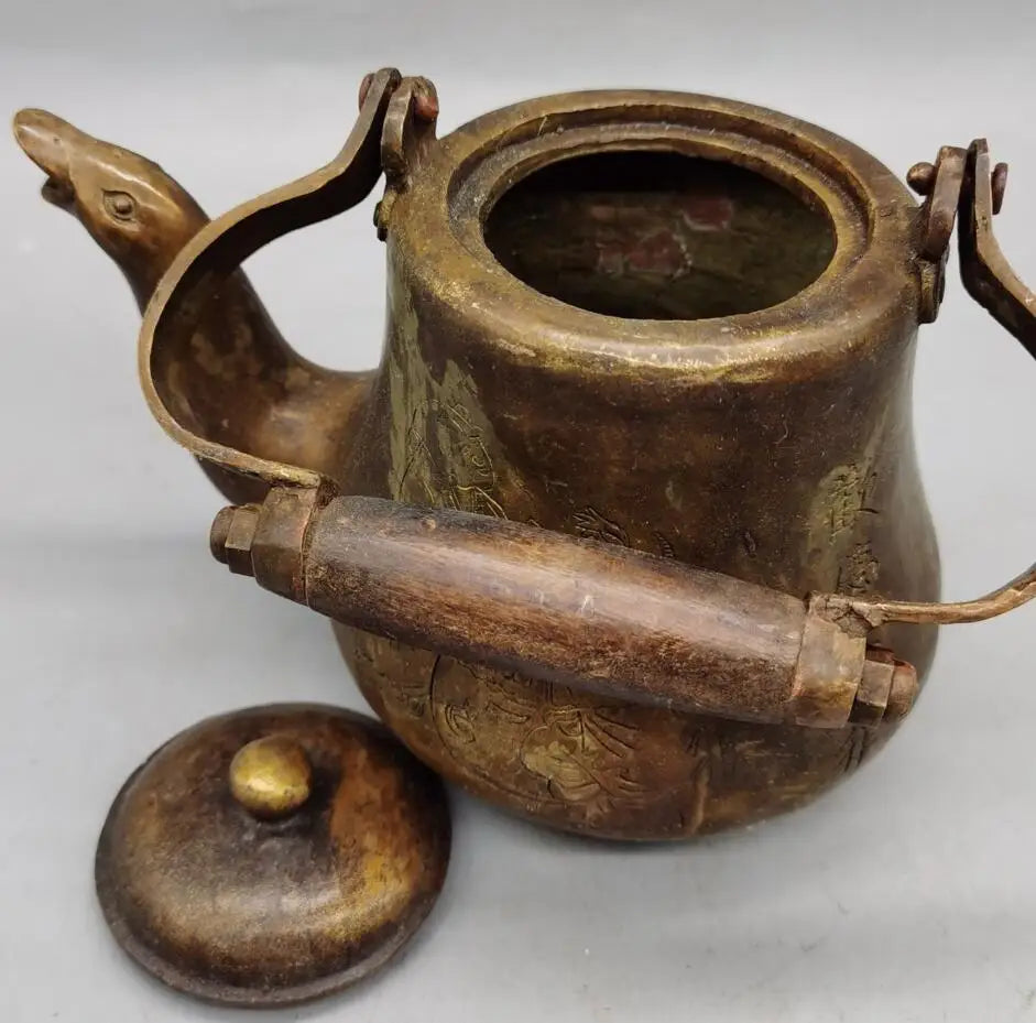 China brass archaize duck mouth teapot crafts statue