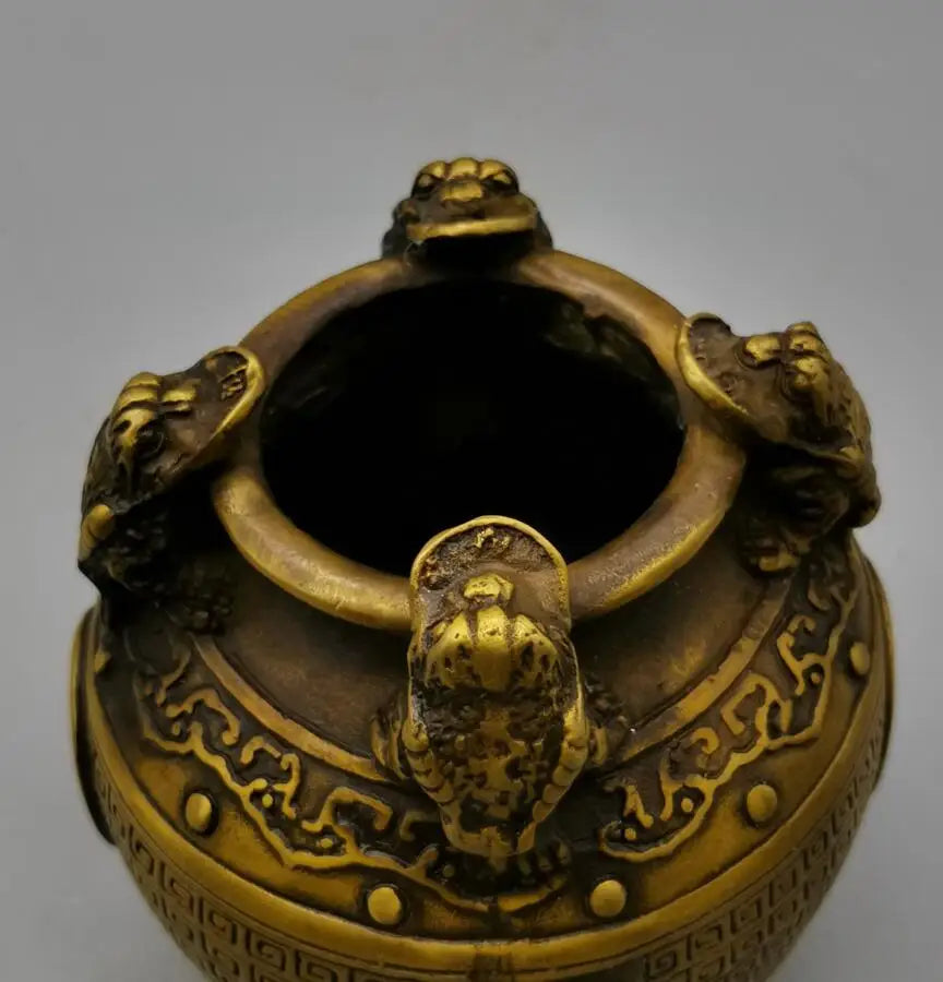 China brass archaize gold toad tank crafts statue