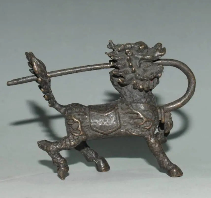 China brass archaize kirin lock crafts statue