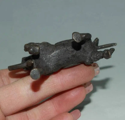 China brass archaize kirin lock crafts statue