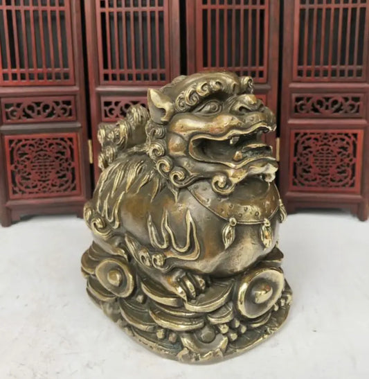 China brass archaize lion crafts statue