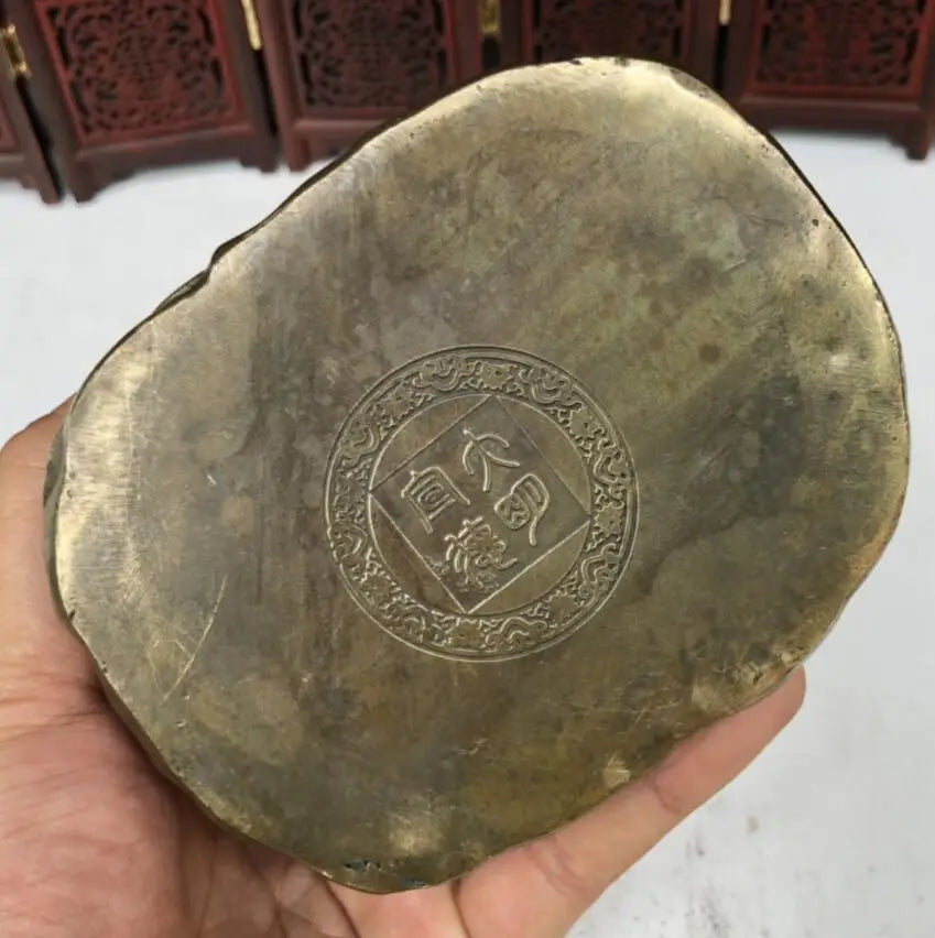 China brass archaize lion crafts statue