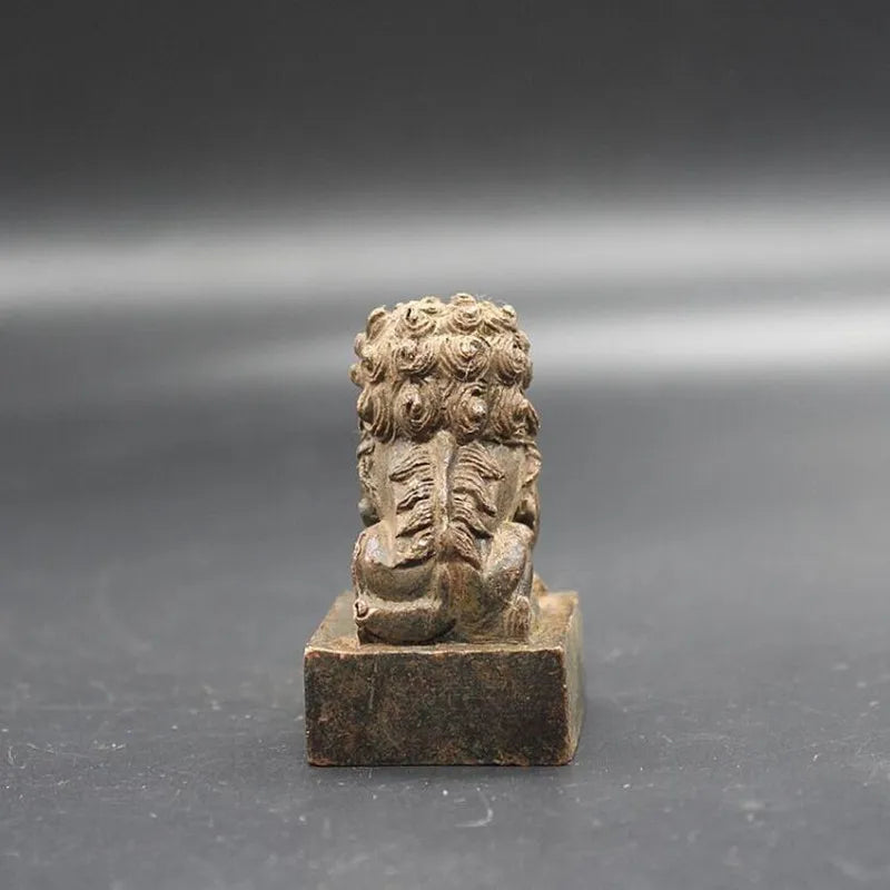 China brass archaize lion seal small crafts statue