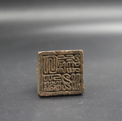 China brass archaize lion seal small crafts statue