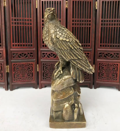 China brass archaize male eagle crafts statue
