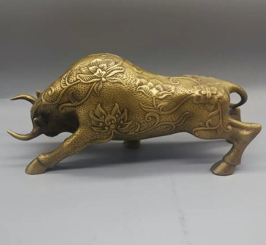 China brass archaize recruit wealth cow crafts statue