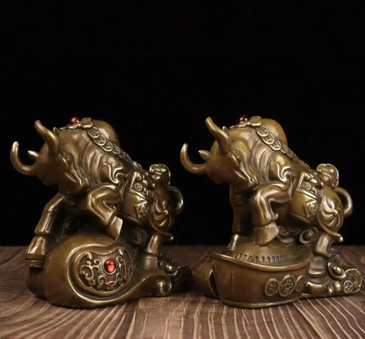 China brass archaize recruit wealth cow crafts statue