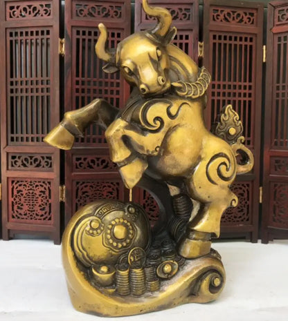 China brass archaize ruyi cow crafts statue