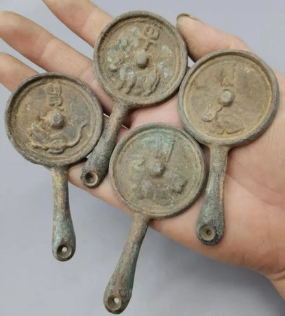 China brass archaize twelve zodiac Bronze mirror small crafts statue