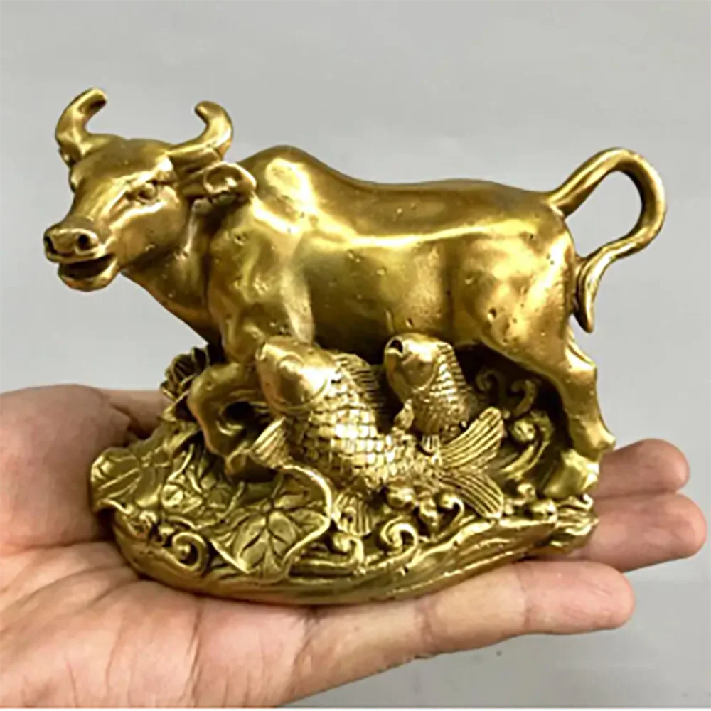 China brass auspicious cow crafts statue