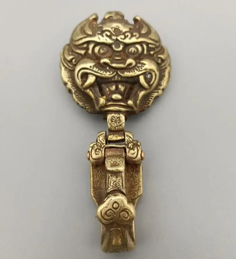 China brass belt buckle crafts statue