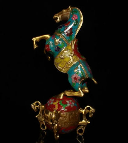 China brass cloisonne horse Treads qiankun crafts statue