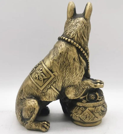 China brass dog hug money wealth crafts statue