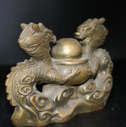 China brass double dragon play bead crafts statue