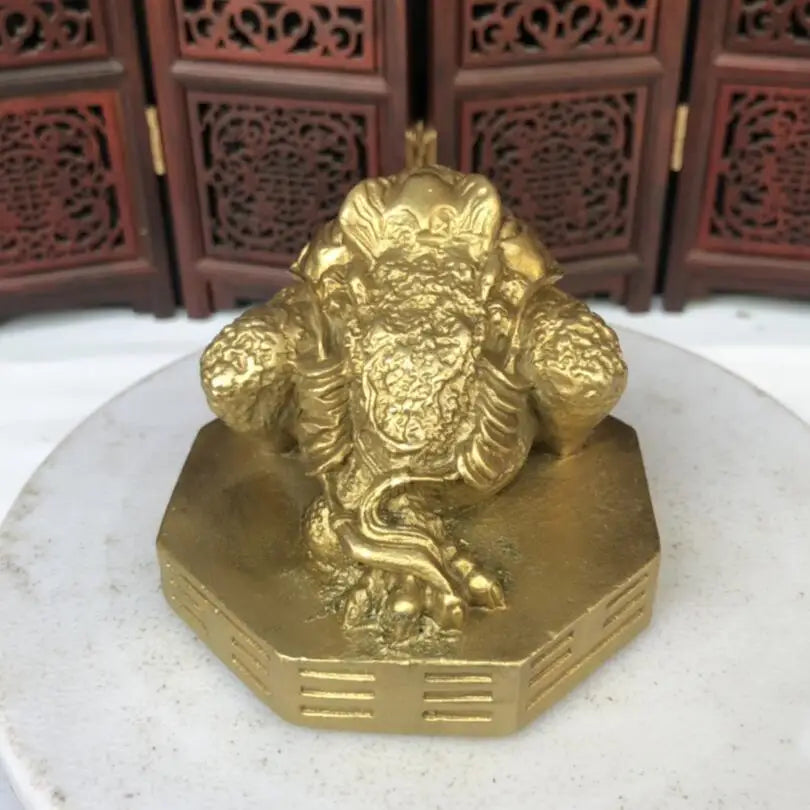 China brass eight trigrams gold toad crafts statue