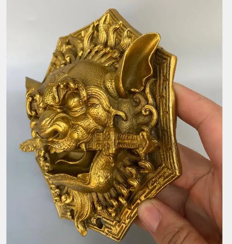 China brass eight trigrams lion head crafts statue