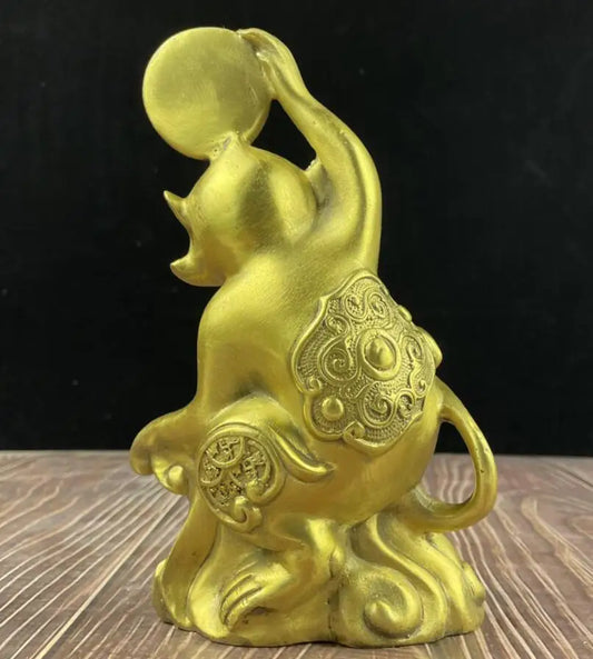 China brass gold monkey send blessing crafts statue