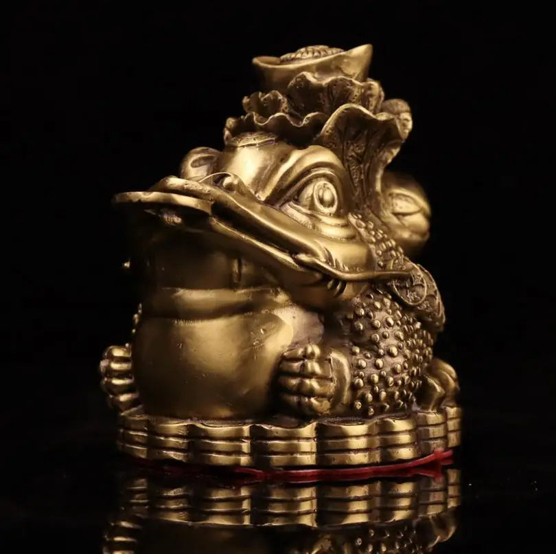 China brass gold toad back Chinese cabbage crafts statue