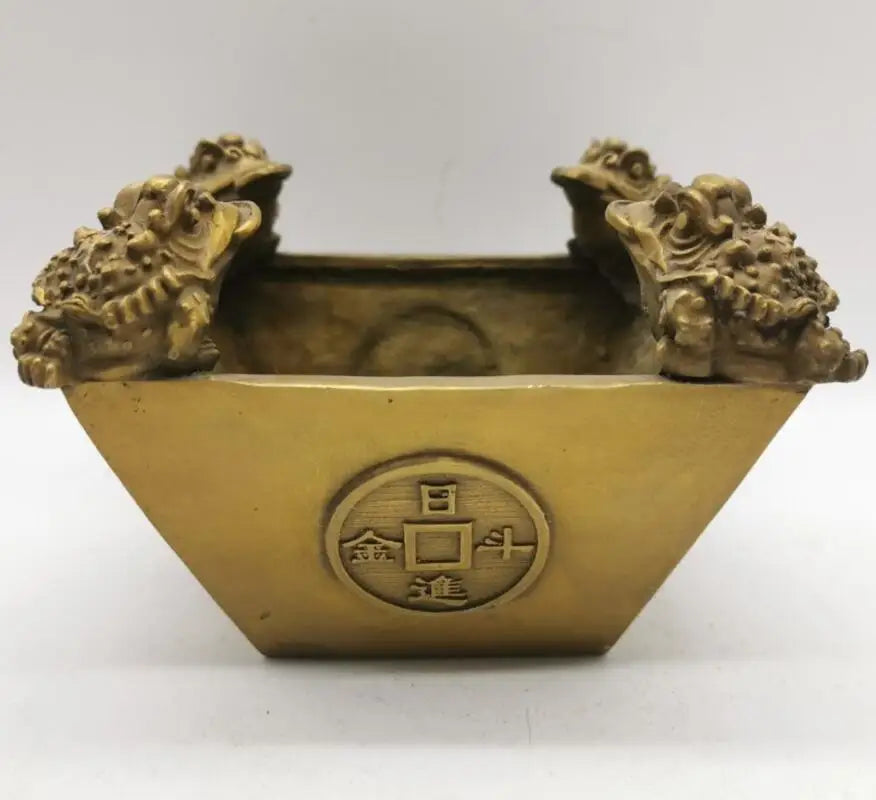 China brass gold toad cornucopia crafts statue