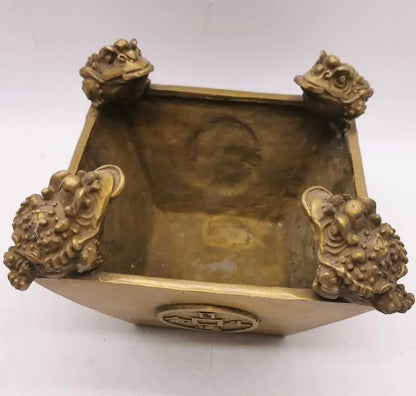China brass gold toad cornucopia crafts statue