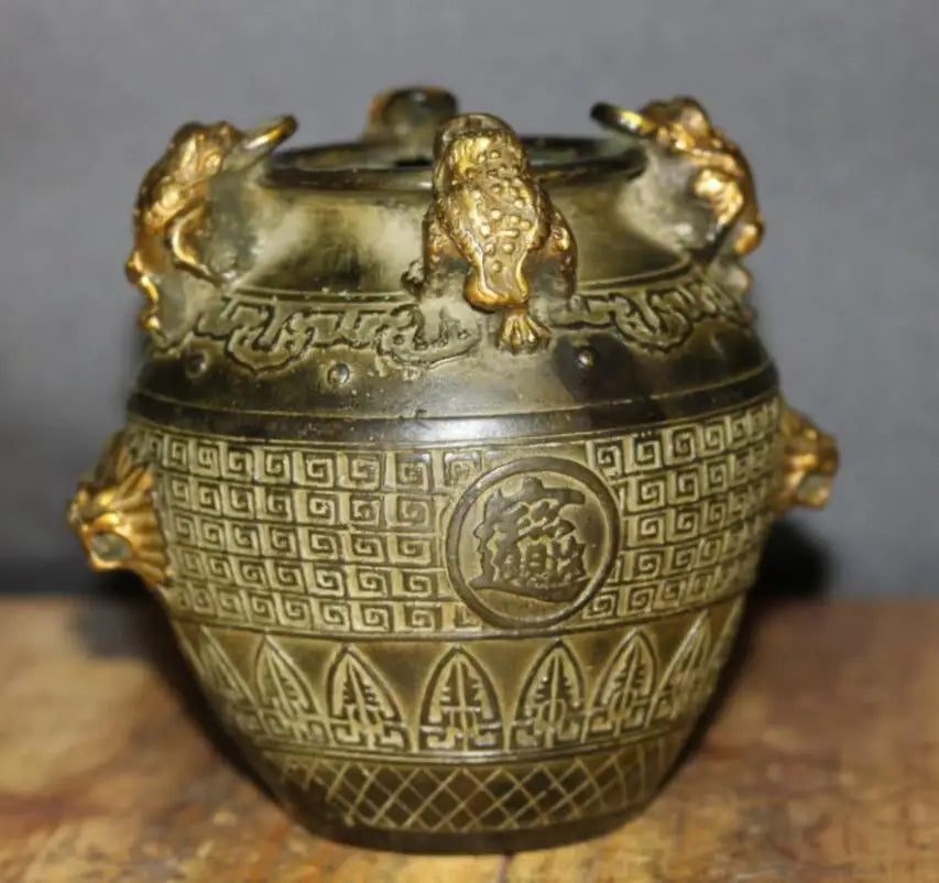 China brass gold toad jar crafts statue