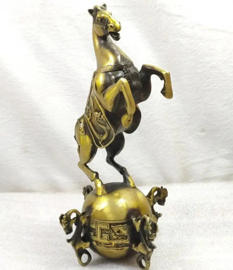 China brass horse Treads qiankun crafts statue