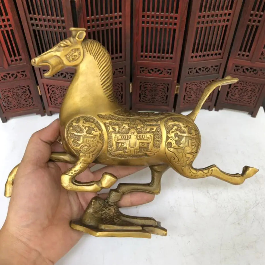 China brass horse stepped swallows crafts statue