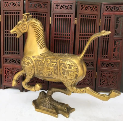 China brass horse stepped swallows crafts statue