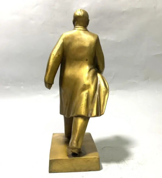 China brass leader Deng Xiaoping crafts statue