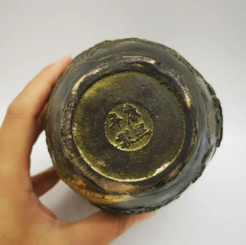 China brass magpies Plum blossom vase crafts statue