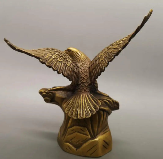 China brass male eagle show wing crafts statue