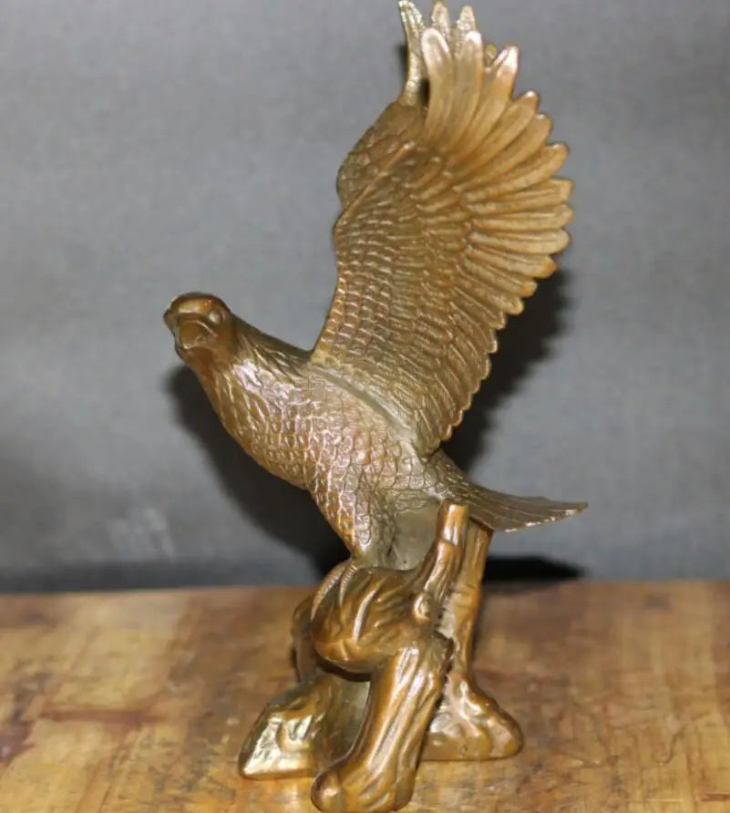 China brass male eagle show wing crafts statue