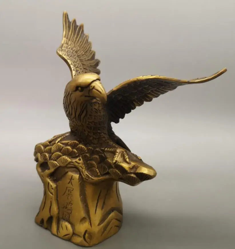 China brass male eagle show wing crafts statue