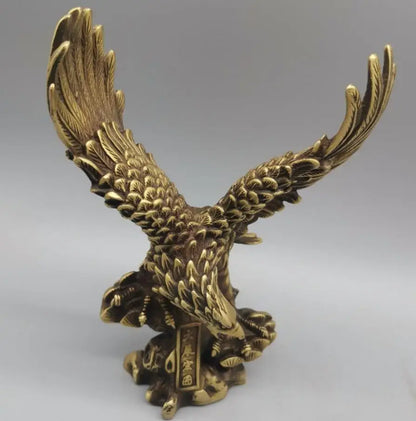China brass male eagle show wings crafts statue