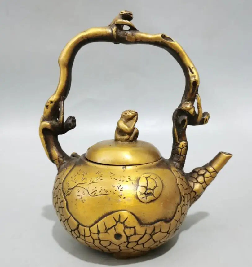 China brass monkey pine flagon crafts statue