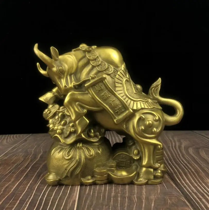 China brass recruit wealth cow crafts statue