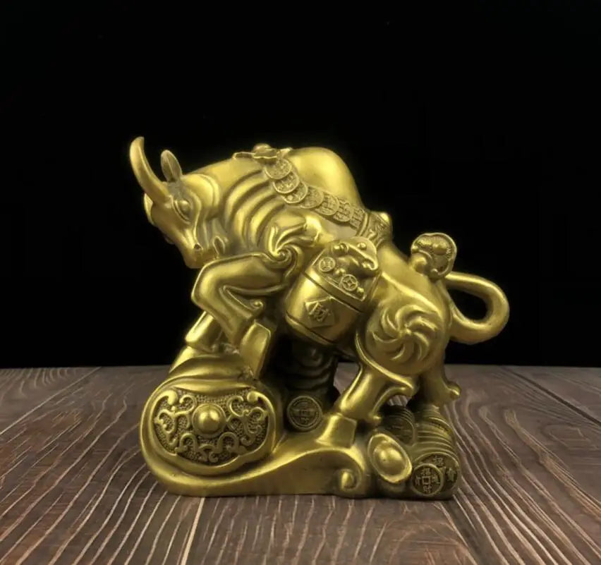 China brass recruit wealth cow crafts statue