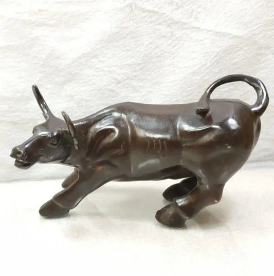 China brass recruit wealth cow crafts statue