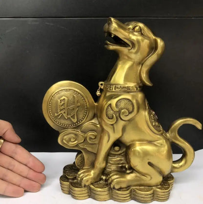 China brass recruit wealth dog crafts statue