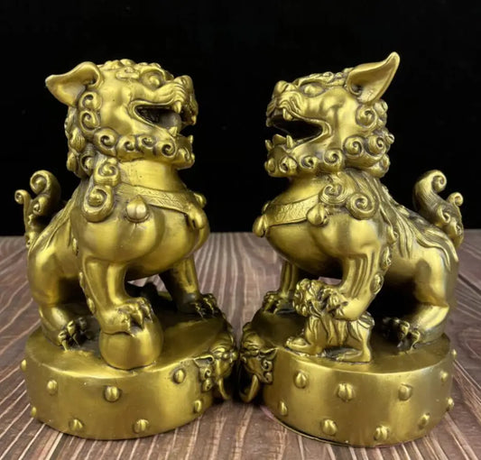 China brass recruit wealth lion crafts statue A pair